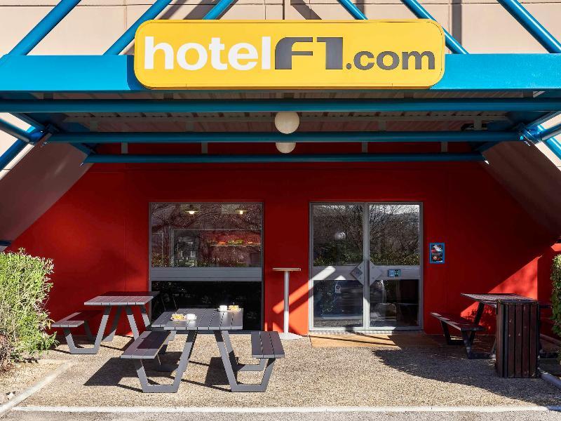 HotelF1 Rénové Bourges Le Subdray La Chapelle-Saint-Ursin Exterior foto
